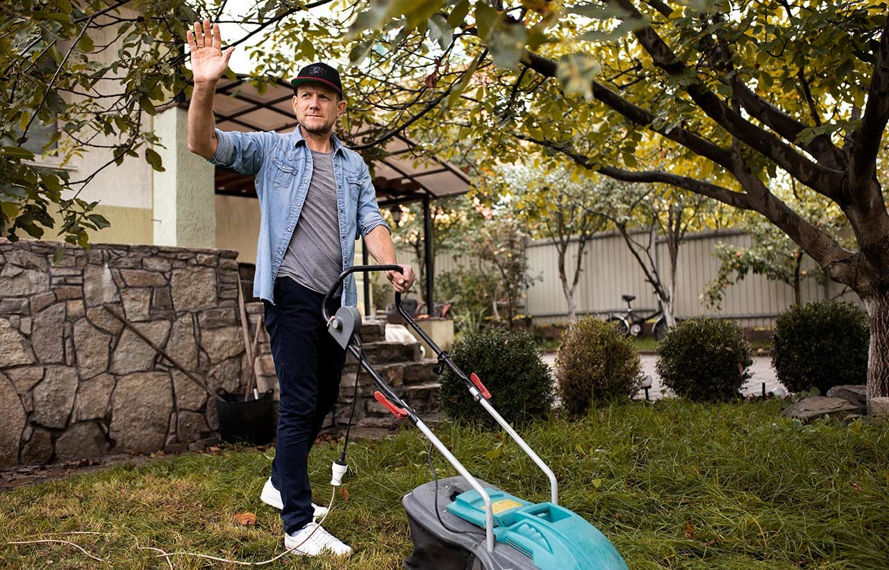 Best Lawn Mower for Tall Person Top Options for Comfort and Efficiency